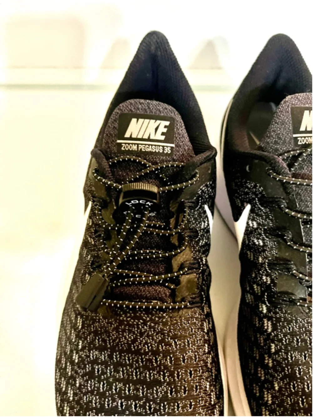 Nike Air Zoom Pegasus 35 running shoes black and white men size 8.5 - Picture 2 of 10